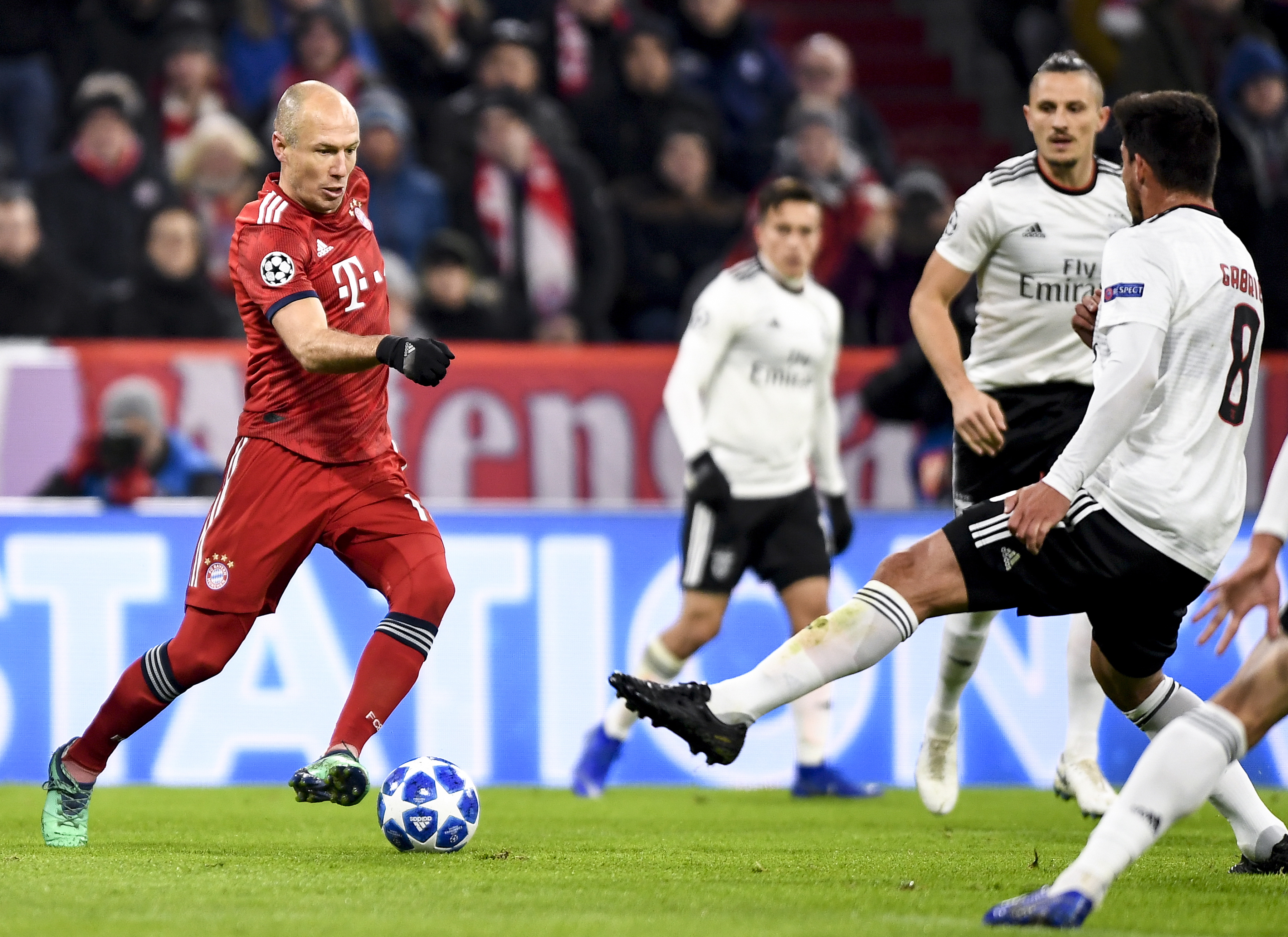 官方：美加墨世界杯所有比赛上下半场都有3分钟补水时间