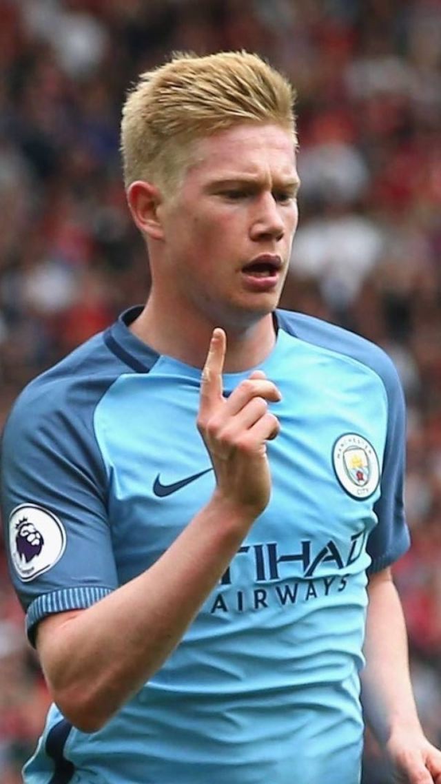 76人多点开花，半场狂轰11记三分得到69分