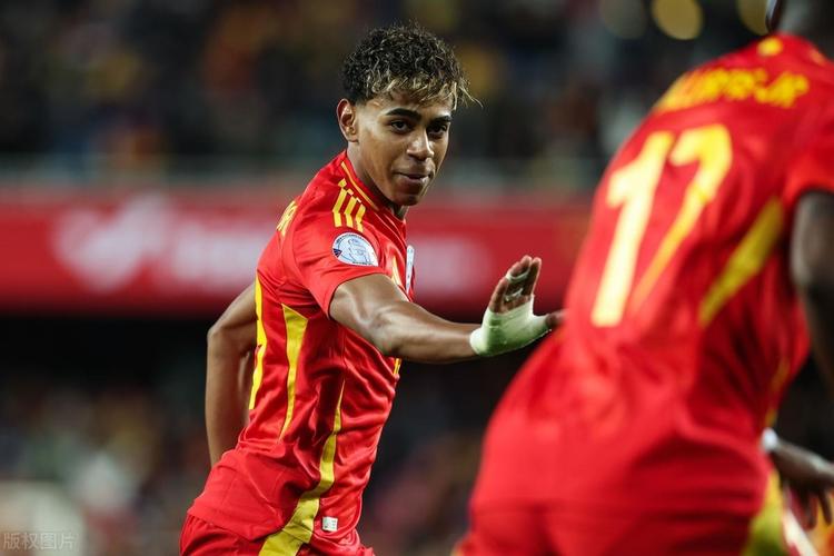 王洪亮：美国巴西身体强太多；若早跟她们踢热身赛或许会好些